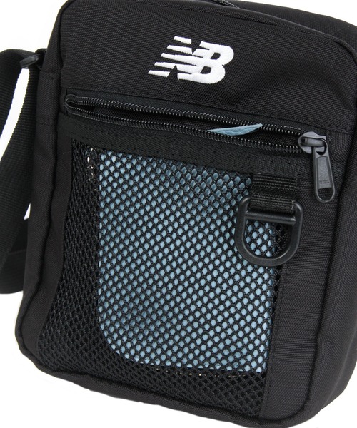 NEW BALANCE(ニューバランス)の「ポリエステル ミニショルダー newbalance(ショルダーバッグ・メンズ・ホワイト/ブルー/ブラック・フリ-)」の10枚目の写真