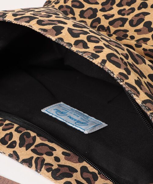 BarcosBlue（バルコスブルー）の「【BarcosBlue/バルコスブルー】レオパード柄バイカラーショルダーバッグ（ショルダーバッグ・レディース・ブラック/イエロー・ONE SIZE）」の4枚目の写真