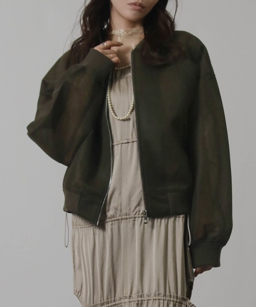 Social GIRL（ソーシャルガール）の「ダンボールシアーMA-1ブルゾン（MA-1・レディース・ホワイト/ブラック/カーキ/モカ・M）」の19枚目の写真