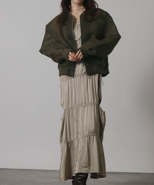 Social GIRL（ソーシャルガール）の「ダンボールシアーMA-1ブルゾン（MA-1・レディース・ホワイト/ブラック/カーキ/モカ・M）」の22枚目の写真