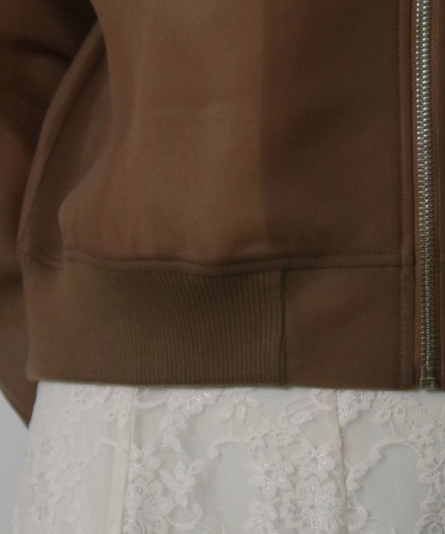 Social GIRL（ソーシャルガール）の「ダンボールシアーMA-1ブルゾン（MA-1・レディース・ホワイト/ブラック/カーキ/モカ・M）」の11枚目の写真