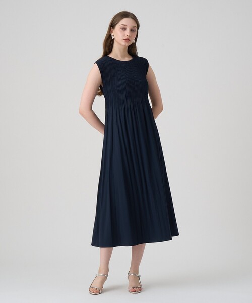 ANAYI アナイ　シフォン プリーツワンピース ネイビー ANAYI（アナイ）の「シフォン＋レースプリーツ ワンピース