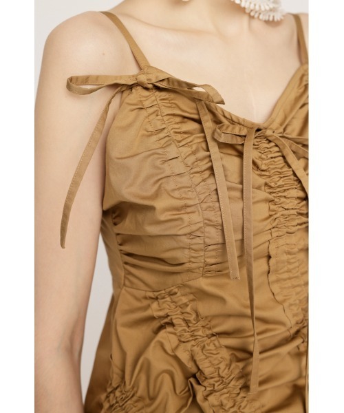 SLY（スライ）の「DRAWSTRING CAMI TOPS ドローストリング キャミ トップス 夏服（キャミソール・レディース・ベージュ/ブラック・FREE）」の18枚目の写真