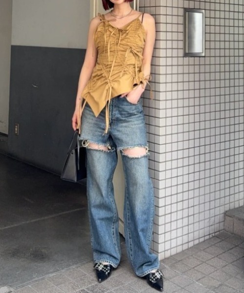 SLY（スライ）の「DRAWSTRING CAMI TOPS ドローストリング キャミ トップス 夏服（キャミソール・レディース・ベージュ/ブラック・FREE）」の22枚目の写真