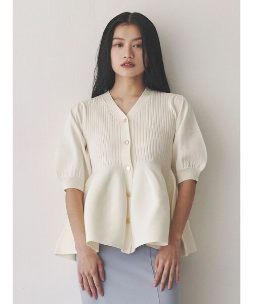 TONAL（トーナル）の「ペプラムリブニットカーディガン（カーディガン/ボレロ・レディース・ブルー/グレー/オフホワイト・MEDIUM）」の2枚目の写真