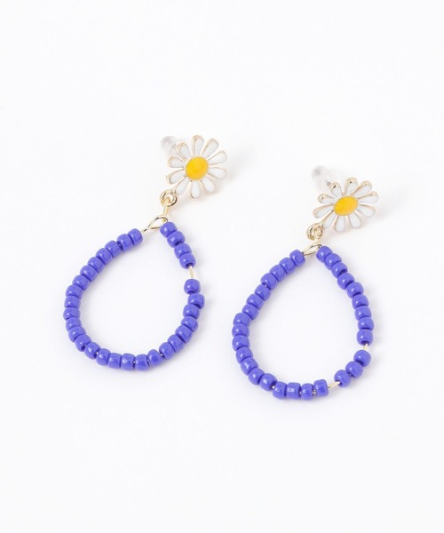 niko and...(ニコアンド)の「ビーズフラワーコンビピアス(ピアス(両耳用)・レディース・ホワイト/ブルー・0)」の5枚目の写真