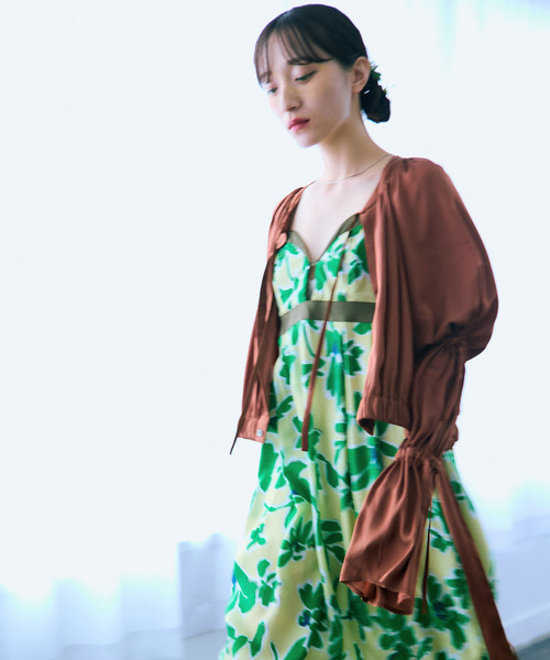 THE GOODLAND MARKET(ザグッドランドマーケット)の「cwtch DRAWSTRING FLOWER DRESS(ワンピース・レディース・イエロー/ブラック・FREE)」の14枚目の写真