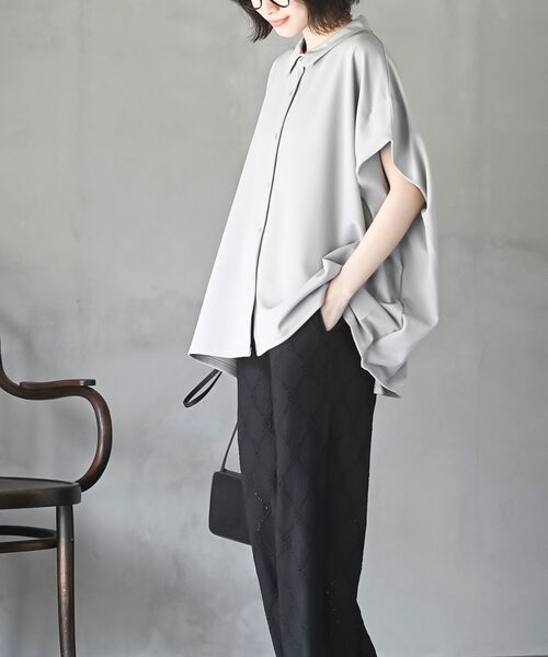 rps（アールピーエス）の「ペアスキンワイドブラウス（シャツ/ブラウス・レディース・チャコールグレー/ライトグレー/ブラック・フリー）」の20枚目の写真