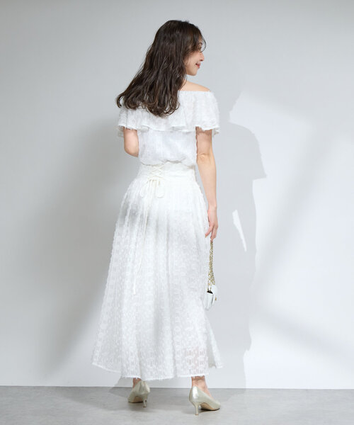 La boutique BonBon（ラブティックボンボン）の「【セットアップ可・最強愛され】カットジャガードフリルカラーブラウス（シャツ/ブラウス・レディース・ホワイト/ブラック・FREE）」の8枚目の写真