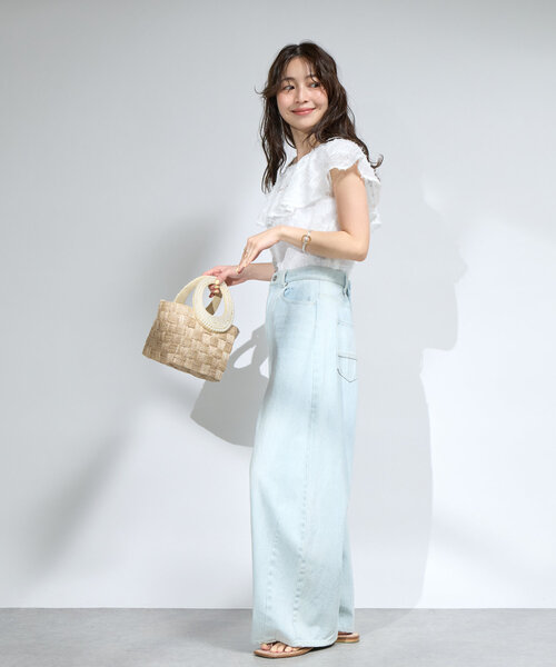 La boutique BonBon（ラブティックボンボン）の「【セットアップ可・最強愛され】カットジャガードフリルカラーブラウス（シャツ/ブラウス・レディース・ホワイト/ブラック・FREE）」の13枚目の写真