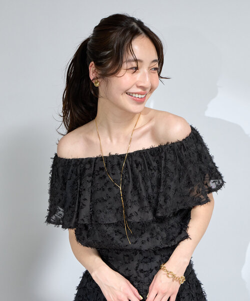 ラブティックボンボン　カットジャガードフリルカラーブラウス　新品　オフショル La boutique Bonbon ブラウス シャツ 「セットアップ可・最強愛
