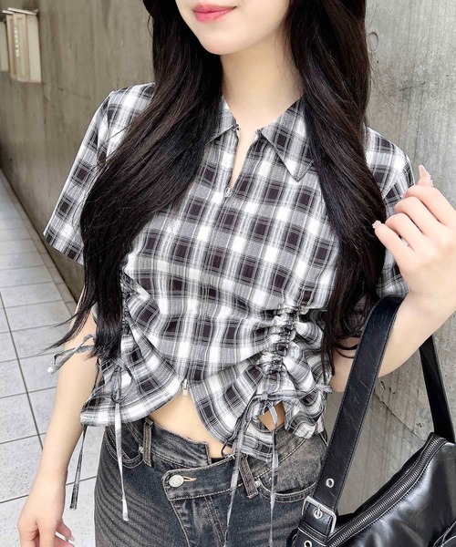 INGNI(イング)の「フロントジップチェック柄ドロスト半袖シャツ(シャツ/ブラウス・レディース・ホワイト系その他2/ネイビー系1・M)」の1枚目の写真