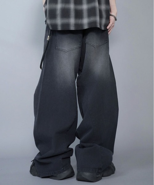 SPINNS(スピンズ)の「カラーバギーパンツ/バレルシルエット(その他パンツ・メンズ・ブラック/ピンク/サックスブルー・L/M)」の12枚目の写真