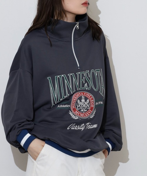 spiritoso(スピリトーゾ)の「spiritoso MINNESOTAハーフジップビッグスウェットトレーナー(スウェット・レディース・スミクロ/レッド/アッシュ・F)」の13枚目の写真