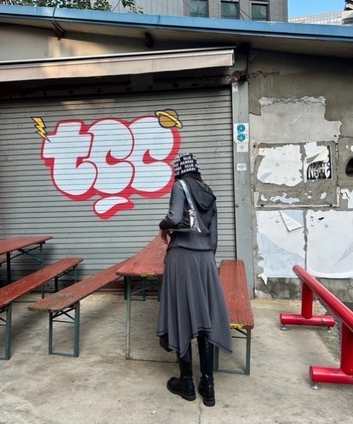 ipugo(イプゴ)の「ipugo/イプゴ 2WAYアシンメトリー スカート ワンピース(スカート・レディース・チャコール/ブラウン・FREE)」の21枚目の写真