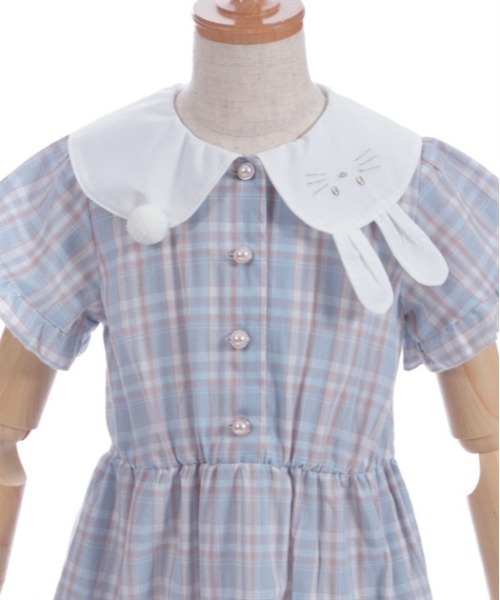 axes femme(アクシーズファム)の「うさぎ襟サマーチェックワンピース(ワンピース・キッズ・サックスブルー/ネイビー・MEDIUM/LARGE/X-LARGE)」の7枚目の写真