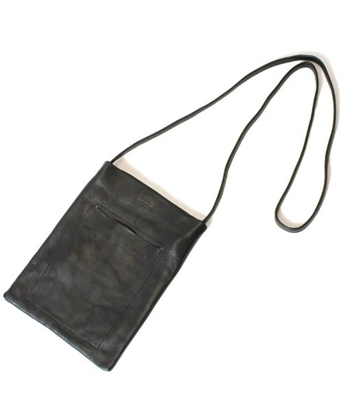 Butler Verner Sails（バトラーヴァーナーセイルス）の「Butler Verner Sails 隠しﾏｸﾞﾈｯﾄ馬革ｼﾝﾌﾟﾙｼｮﾙﾀﾞｰ（ショルダーバッグ・メンズ・ブラック/キャメル・FREE）」の2枚目の写真