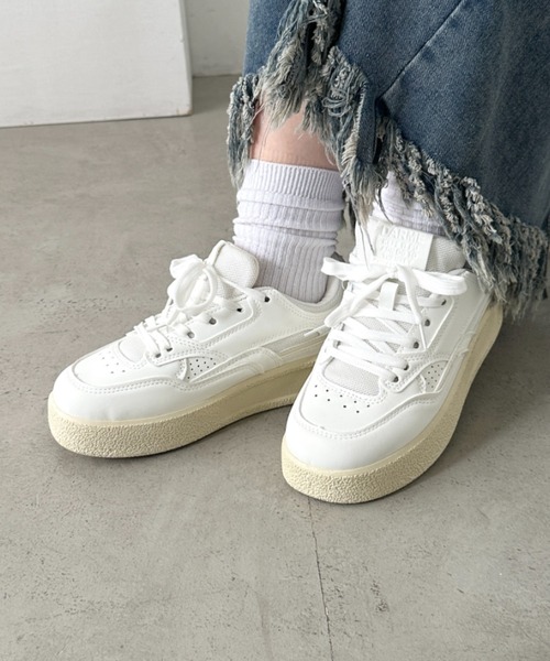 CLEA(クレア)の「厚底ラインローカットスニーカー(スニーカー・レディース・ネイビー/ホワイト・23.5cm/24.5cm)」の20枚目の写真
