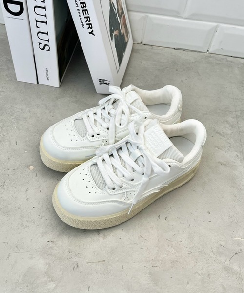 CLEA(クレア)の「厚底ラインローカットスニーカー(スニーカー・レディース・ネイビー/ホワイト・23.5cm/24.5cm)」の3枚目の写真