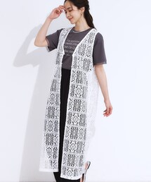 SHOO・LA・RUE | 【S-LL】羽織るだけでサマ見え レース風の柄が華やかなロングジレ(ベスト)