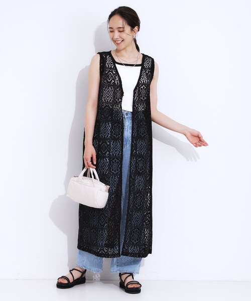SHOO・LA・RUE（シューラルー）の「【S-LL】羽織るだけでサマ見え レース風の柄が華やかなロングジレ（ベスト・レディース・アイボリー/ブラック・01/02/03/04）」の8枚目の写真