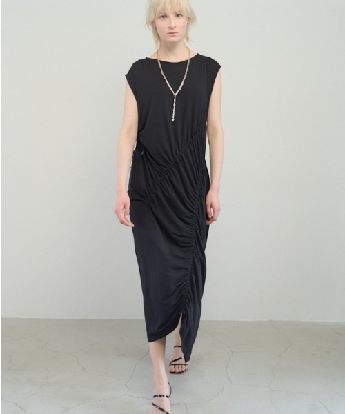 Muel Chic(ミュエルシック)の「Arbon onepiece アーボンワンピース(ワンピース・レディース・ブラック/オレンジ/ホワイト・MEDIUM/SMALL)」の2枚目の写真