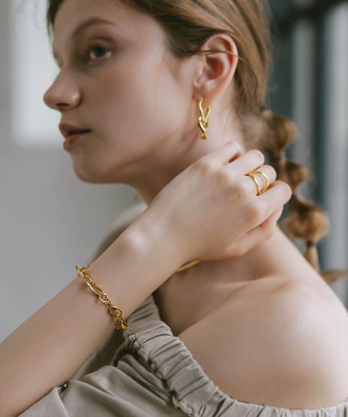 Ops.（オプス）の「ブレスレット レディース シルバー925 ゴールド 金属アレルギー対応【eive-br エイブ】（ブレスレット・レディース・シルバー/イエローゴールド・ONE SIZE）」の2枚目の写真