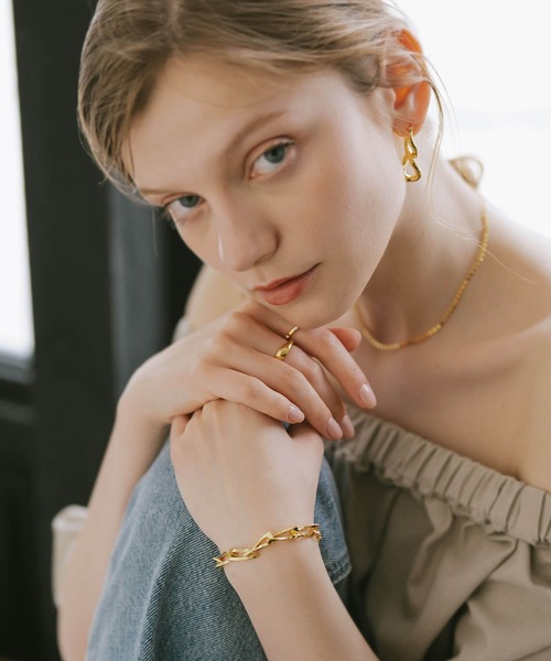 Ops.（オプス）の「ブレスレット レディース シルバー925 ゴールド 金属アレルギー対応【eive-br エイブ】（ブレスレット・レディース・シルバー/イエローゴールド・ONE SIZE）」の10枚目の写真