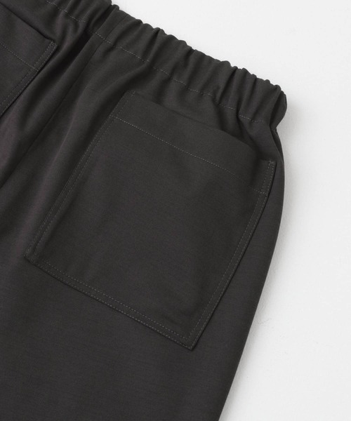 FORK&SPOON（フォークアンドスプーン）の「FORK&SPOON　SOLOTEXストレッチパンツ（その他パンツ・メンズ・ベージュ系その他/チャコールグレー・4/5）」の21枚目の写真