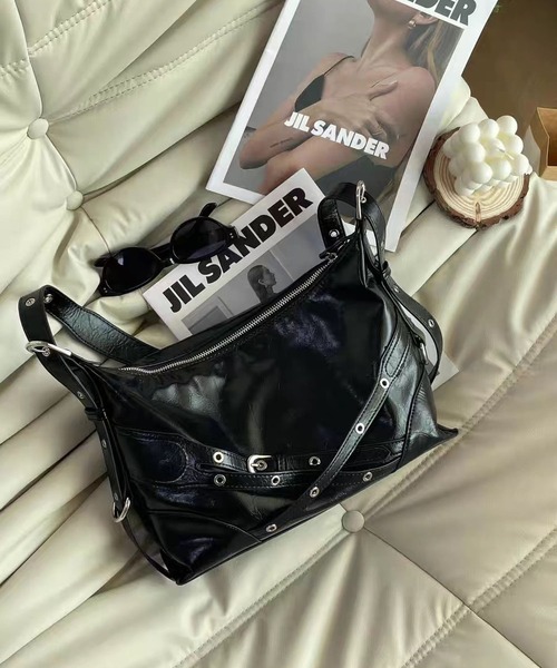Valluat | GLINT BAG BLACK [正規品/関税込] ATTACHMENT / LIMITED 】SYNTHETIC SHOULDER SHOPPING BAG
