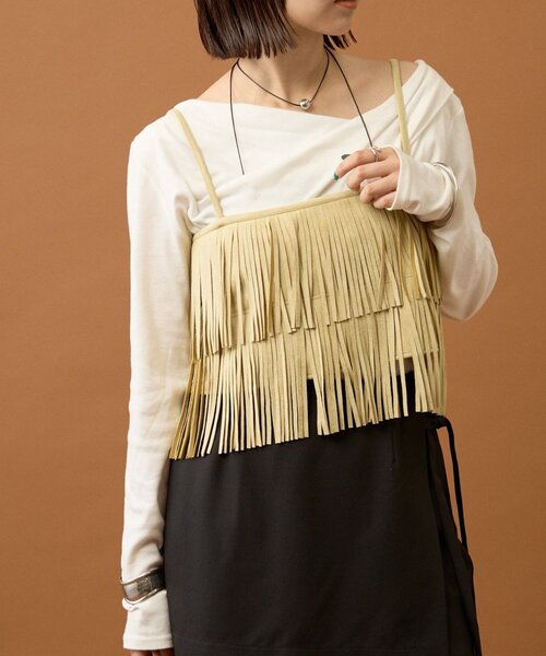 mystic（ミスティック）の「フェイクスウェードフリンジビスチェ（その他トップス・レディース・キャメル/チャコールグレー/ベージュ・FREE）」の3枚目の写真