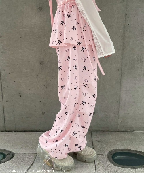 セール】【HELLO KITTY】RIBBON＆DOT WRAP パンツ（その他パンツ