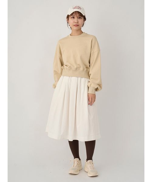 emmi（エミ）の「【ONLINE限定カラー】ラメ裏毛ショートスウェットトップス（スウェット・レディース・ライトグレー/ライトベージュ/ブルー・F）」の13枚目の写真