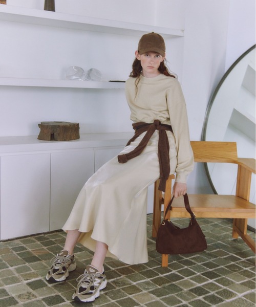 セール】【ONLINE限定カラー】ラメ裏毛ショートスウェットトップス