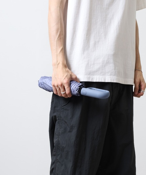 FUNALIVE（ファンアライブ）の「ワンプッシュ開閉 完全遮光 カラビナハンドル 折り畳み傘 日傘 /ユニセックス 晴雨兼用 UVカット 軽量 コンパクト（折りたたみ傘・メンズ・グレー/ライトブルー/ライトグリーン/クリーム/ブラック・F）」の22枚目の写真