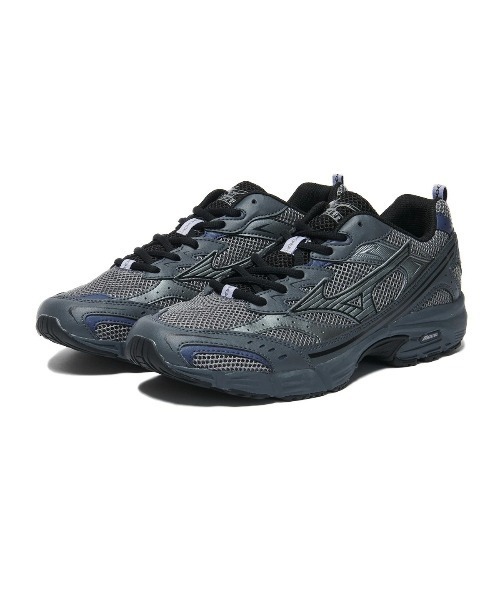 MIZUNO(ミズノ )の「MIZUNO MXR(ミズノ MXR)(スニーカー・メンズ・ブラック系/グレー系・23cm/24.5cm/25cm/25.5cm/24cm/23.5cm)」の1枚目の写真