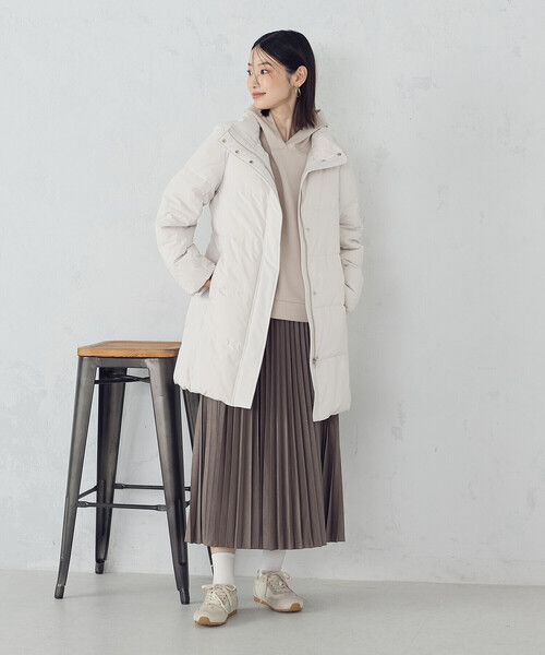 COMME CA ISM（コムサイズム）の「エンボス加工プリーツスカート（スカート・レディース・チャコール/グレイッシュベージュ/モカ・LARGE/MEDIUM/SMALL）」の10枚目の写真