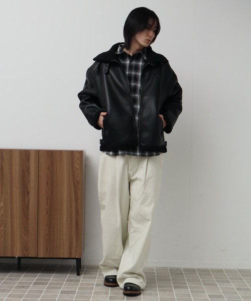U.S. POLO ASSN.(ユーエスポロアッスン)の「【U.S. POLO ASSN./ユーエスポロアッスン】 B3 ムートン ジャケット(ブルゾン・メンズ・ブラック/ブラウン・S/M/XL/L)」の15枚目の写真