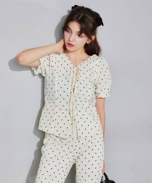 Seemi. byNICECLAUP（ シーミーバイナイスクラップ）の「【Seemi.】ベロアドットパンツ（その他パンツ・レディース・ブラック系その他/ホワイト系その他・SMALL/MEDIUM）」の6枚目の写真