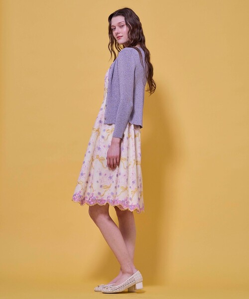 TOCCA(トッカ)の「SPARKLE TOUCH KNIT カーディガン(カーディガン/ボレロ・レディース・ブラック系/ゴールド系・SMALL/MEDIUM)」の5枚目の写真