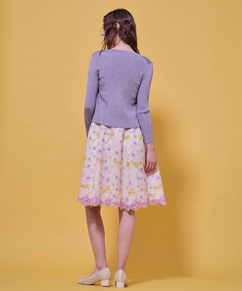 TOCCA(トッカ)の「SPARKLE TOUCH KNIT カーディガン(カーディガン/ボレロ・レディース・ブラック系/ゴールド系・SMALL/MEDIUM)」の6枚目の写真