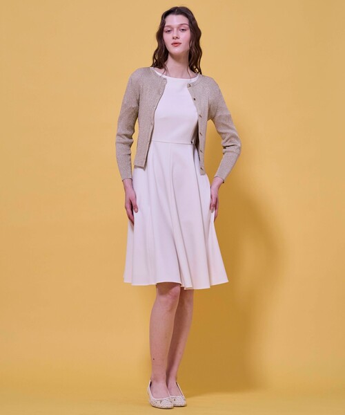 TOCCA(トッカ)の「SPARKLE TOUCH KNIT カーディガン(カーディガン/ボレロ・レディース・ブラック系/ゴールド系・SMALL/MEDIUM)」の8枚目の写真
