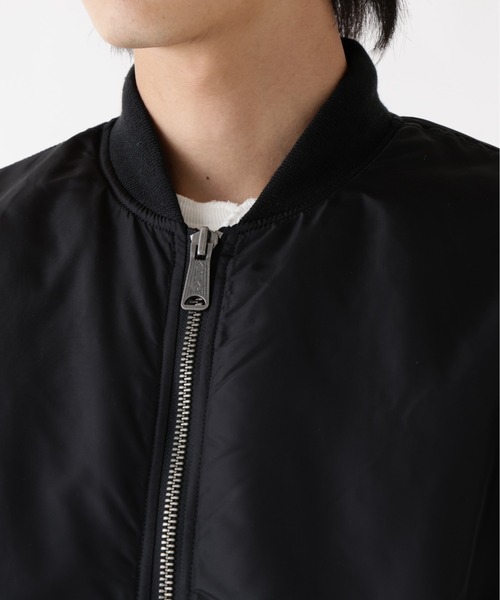 Alpha Industries(アルファインダストリーズ)の「【25FW新作商品】Alpha Industries/アルファインダストリーズ/MA-1 OXFORD FLIGHT JACKET(MA-1・メンズ・ブラック/オリーブ・MEDIUM/LARGE/X-LARGE/XX-LARGE)」の19枚目の写真