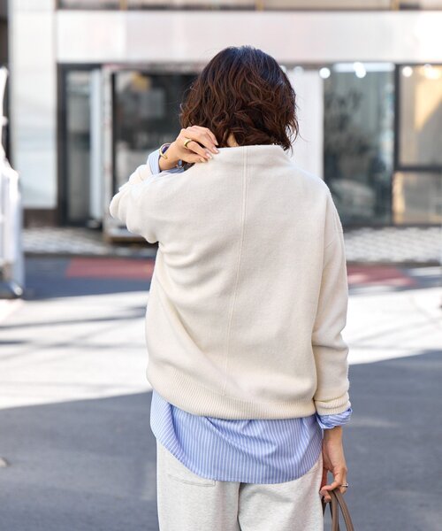 RIVE DROITE（リヴドロワ）の「【5色展開/万能トップス】ウール100NEWボトルネックニット（ニット/セーター・レディース・ピンク/グレイッシュベージュ/ブラック/オフホワイト/グレー・FREE）」の7枚目の写真