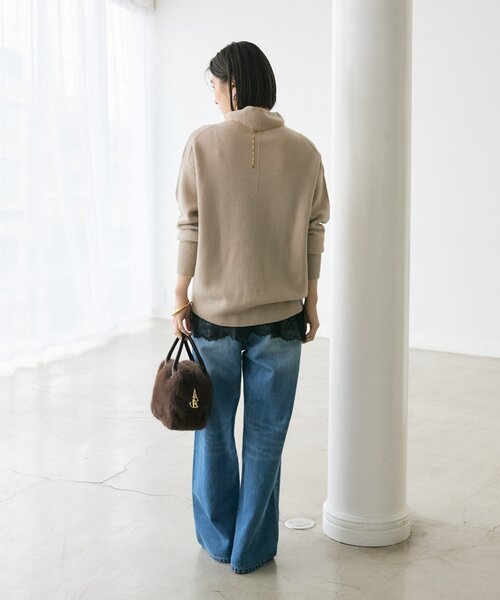 RIVE DROITE（リヴドロワ）の「【5色展開/万能トップス】ウール100NEWボトルネックニット（ニット/セーター・レディース・ピンク/グレイッシュベージュ/ブラック/オフホワイト/グレー・FREE）」の20枚目の写真