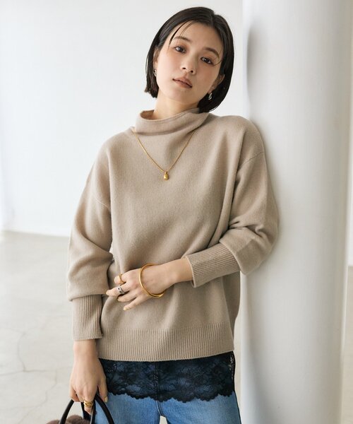 RIVE DROITE（リヴドロワ）の「【5色展開/万能トップス】ウール100NEWボトルネックニット（ニット/セーター・レディース・ピンク/グレイッシュベージュ/ブラック/オフホワイト/グレー・FREE）」の21枚目の写真