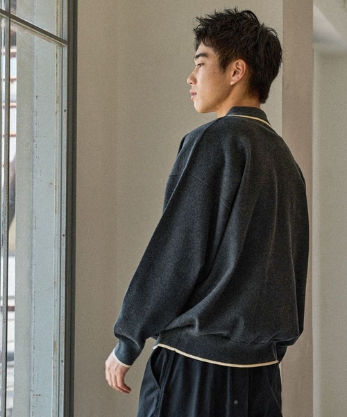 niko and...(ニコアンド)の「配色ニットポロ(ポロシャツ・メンズ・グリーン/チャコール/アイボリー・LARGE/MEDIUM)」の7枚目の写真