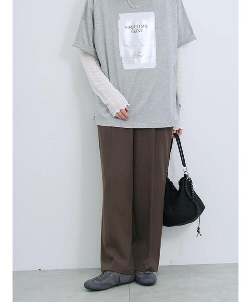 Samansa Mos2 blue（サマンサモスモスブルー）の「【イージーケア・吸水速乾】マルチスタイルタックストレートパンツ（その他パンツ・レディース・ブラック/グリーン/チャコールグレー/ブラウン/グレー・L/S/M/SS）」の21枚目の写真