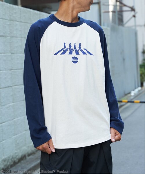 The Beatles(ザビートルズ)の「THE BEATLES ザ ビートルズ Abbey Road アビイロード ロンT(Tシャツ/カットソー・メンズ・オフホワイト/ライトグレー/チャコール・L/M)」の2枚目の写真