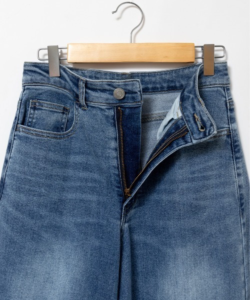 A.D.C.L.(エーディーシーエル)の「ストレッチ バレルシルエット デニムパンツ(デニムパンツ・レディース・ブルー/ネイビー・M/L)」の19枚目の写真